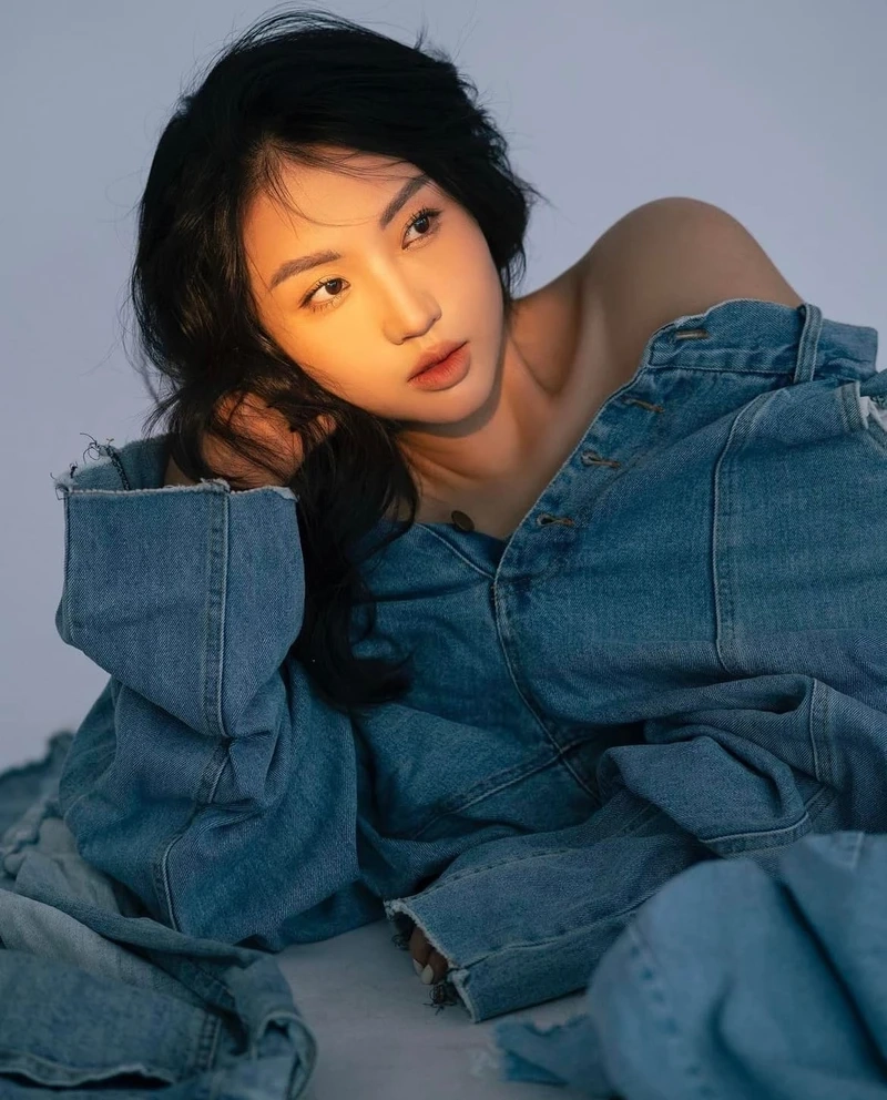 Hình nền gái xinh 4k dễ thương, nổi bật với vẻ đẹp ngọt ngào và cuốn hút